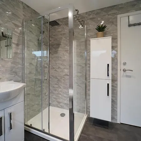 Perfectly Located 4 Bed Town House In Central Wetherby Sleeps 8 Exterior photo